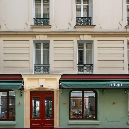 La Planque Hotel Parigi